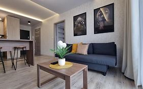 Q Apart PL 2 lub 3 pokojowe klimatyzowane apartamenty przy Manufakturze z garażem Gratis, FV